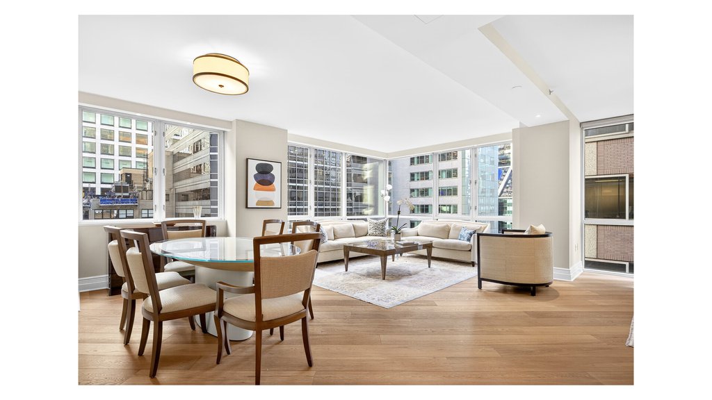 60 East 55th Street, Unit 17AD