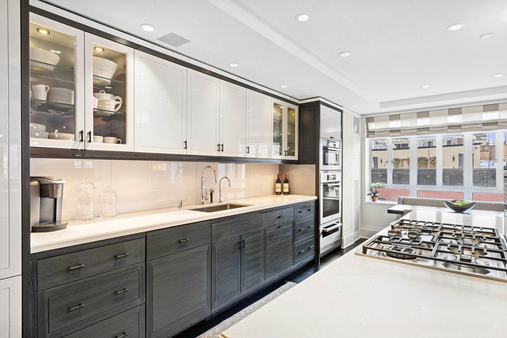 21 East 61st Street, Unit 6E photo 10