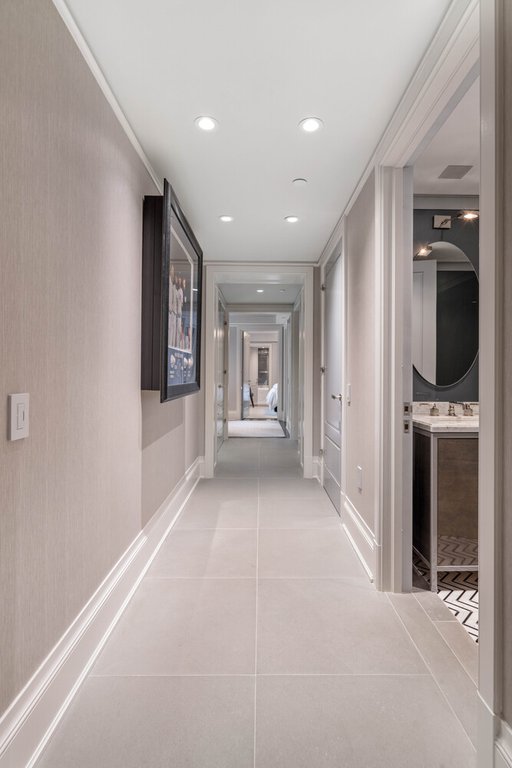 21 East 61st Street, Unit 6E photo 14