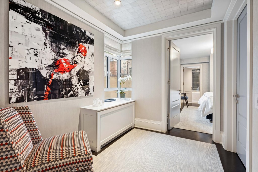 21 East 61st Street, Unit 6E photo 15