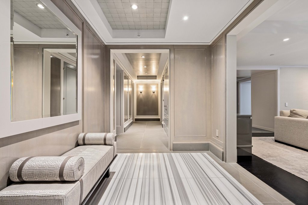21 East 61st Street, Unit 6E photo 16