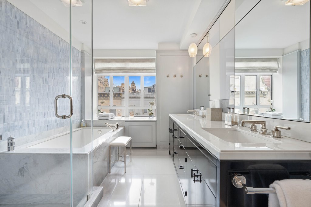 21 East 61st Street, Unit 6E photo 19
