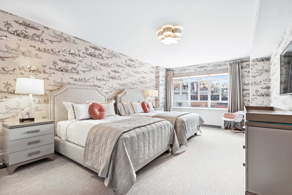 21 East 61st Street, Unit 6E photo 21