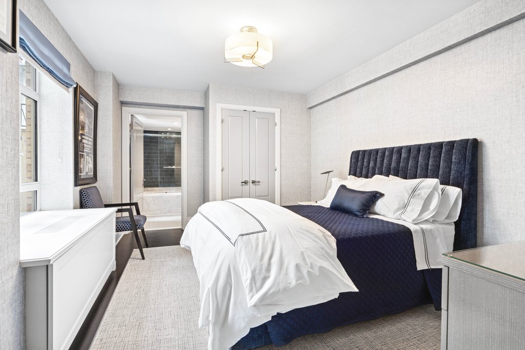 21 East 61st Street, Unit 6E photo 28