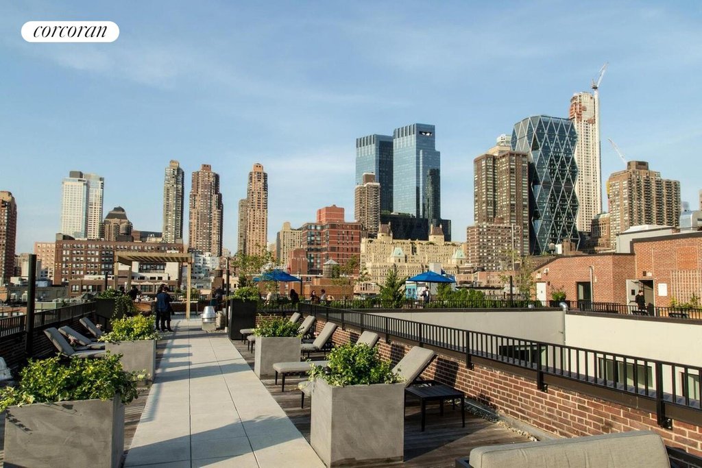 416 West 52nd Street, Unit 611 photo 9