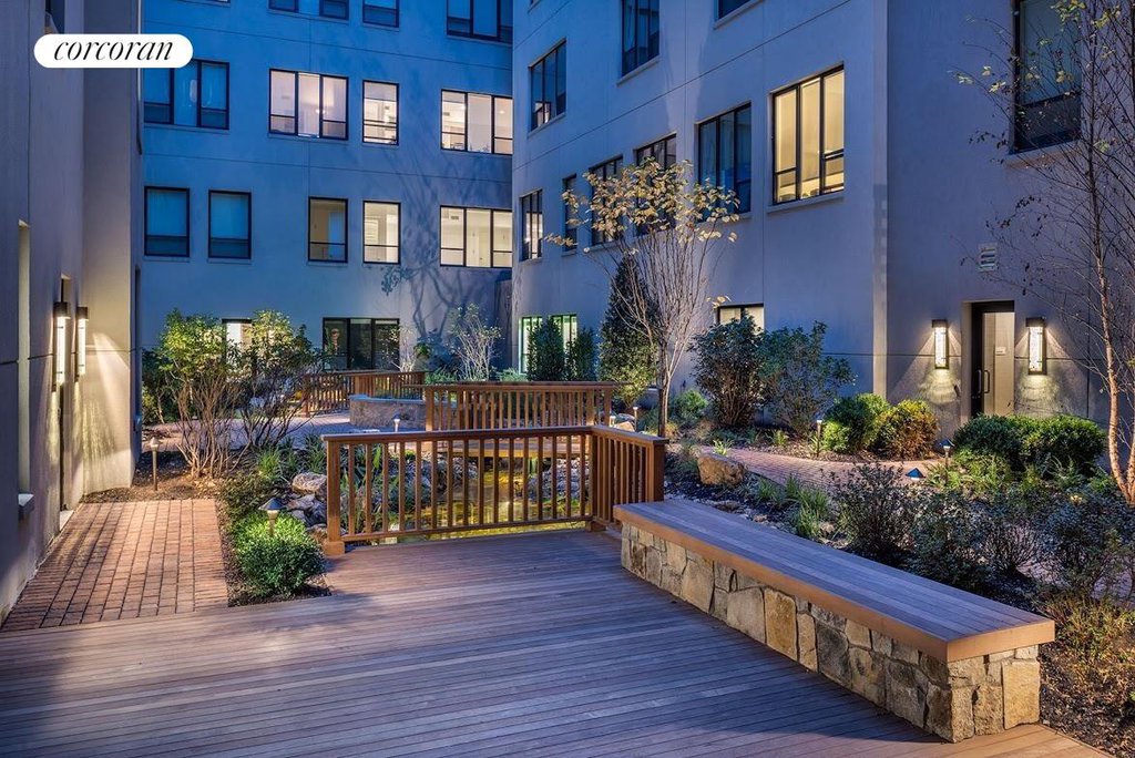 416 West 52nd Street, Unit 611 photo 14