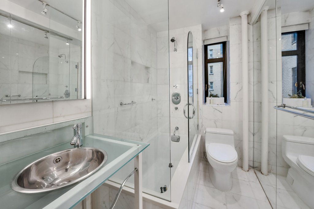 25 West 54th Street, Unit 7C photo 5