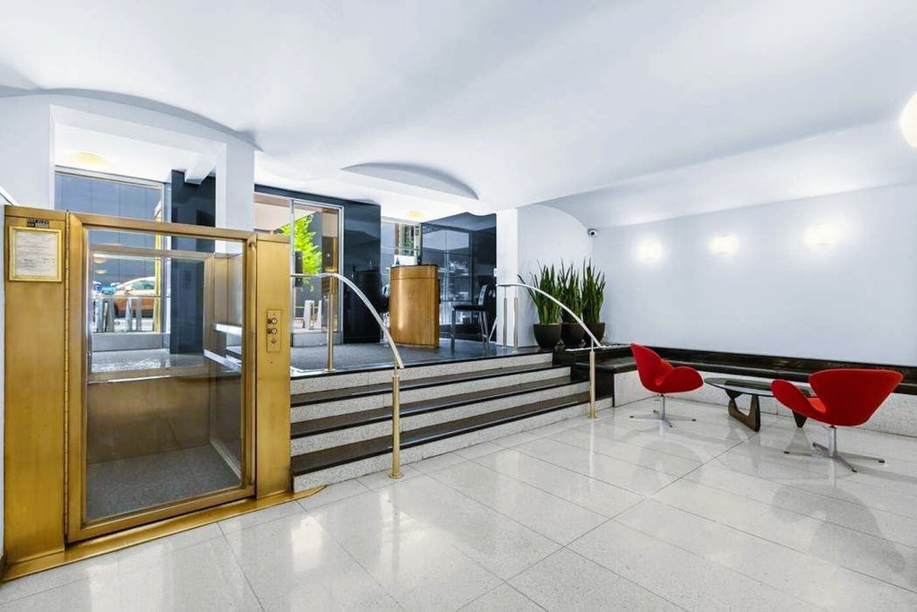 25 West 54th Street, Unit 7C photo 15