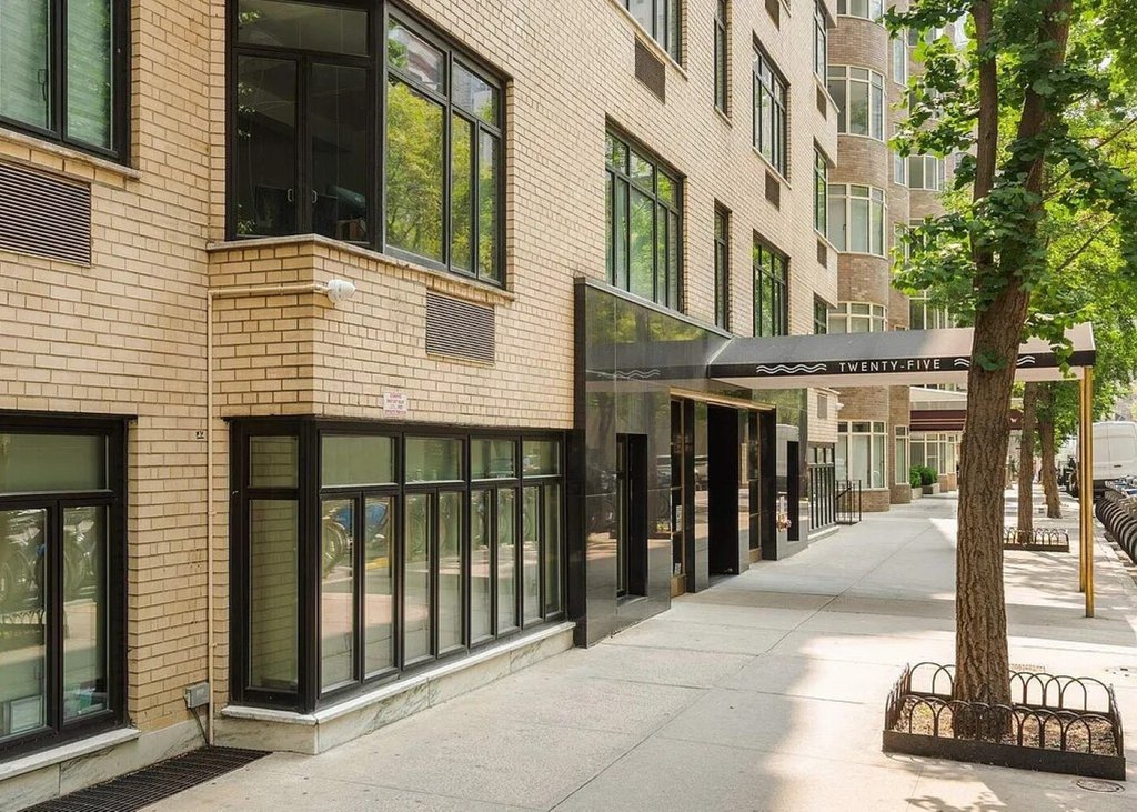 25 West 54th Street, Unit 7C photo 16