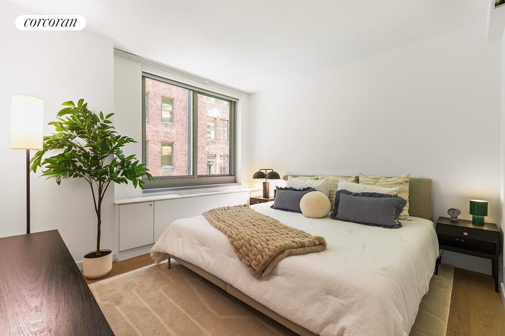 234 East 46th Street, Unit 505 photo 5