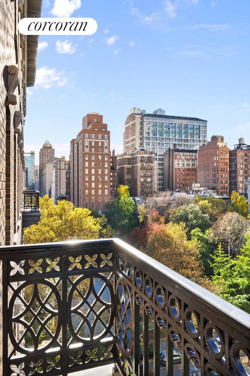 1 Lexington Avenue, Unit 8/9CD photo 3