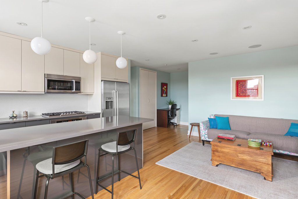 243 McDonald Avenue, Unit 6T