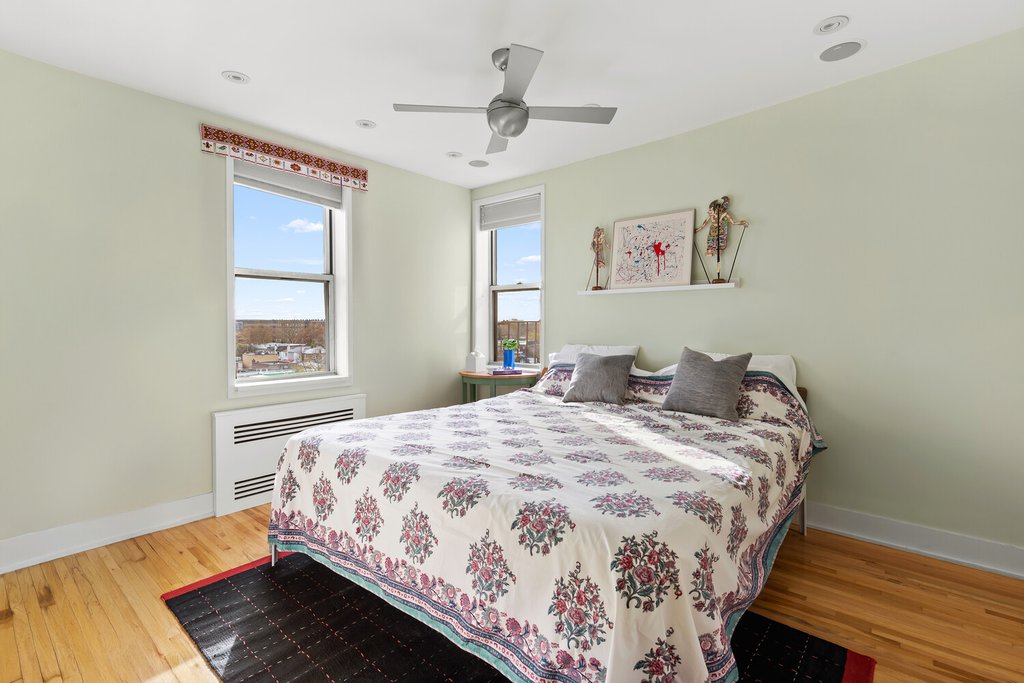243 McDonald Avenue, Unit 6T photo 8