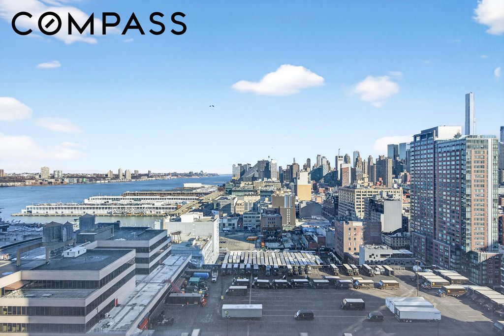 635 West 42nd Street, Unit 23E photo 10