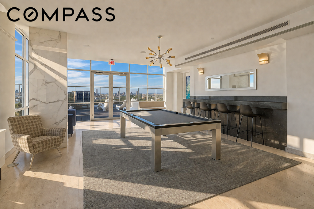 635 West 42nd Street, Unit 23E photo 17