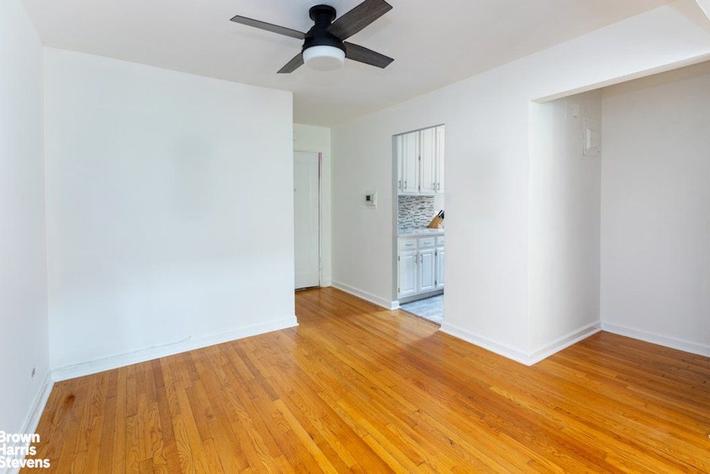 221 East 78th Street, Unit 6F photo 4