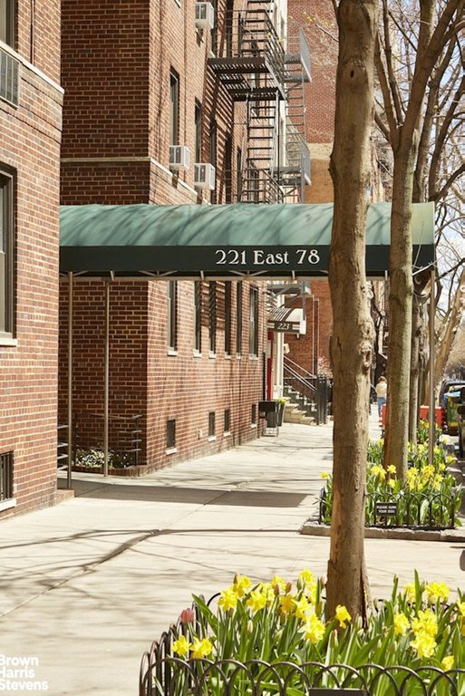 221 East 78th Street, Unit 6F photo 10