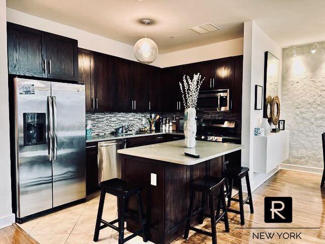 90 Bay Street Landing, Unit 8D photo 6