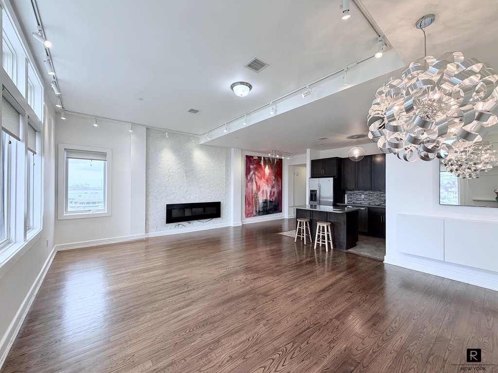 90 Bay Street Landing, Unit 8D photo 10