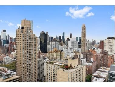 422 East 72nd Street, Unit 32C photo 11