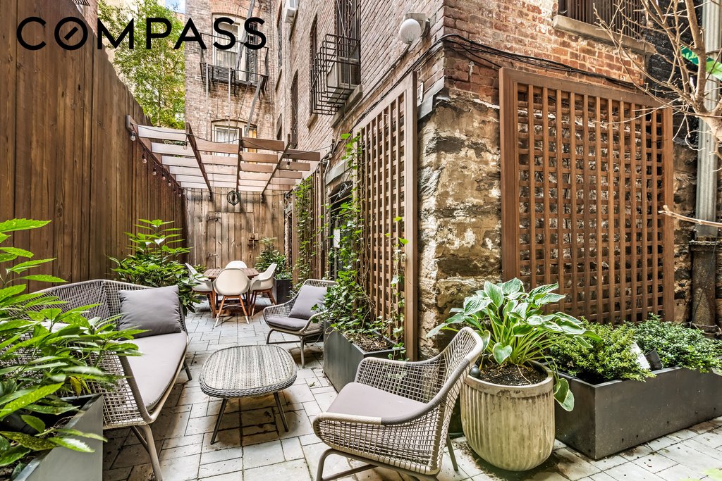 311 West 97th Street, Unit 1W