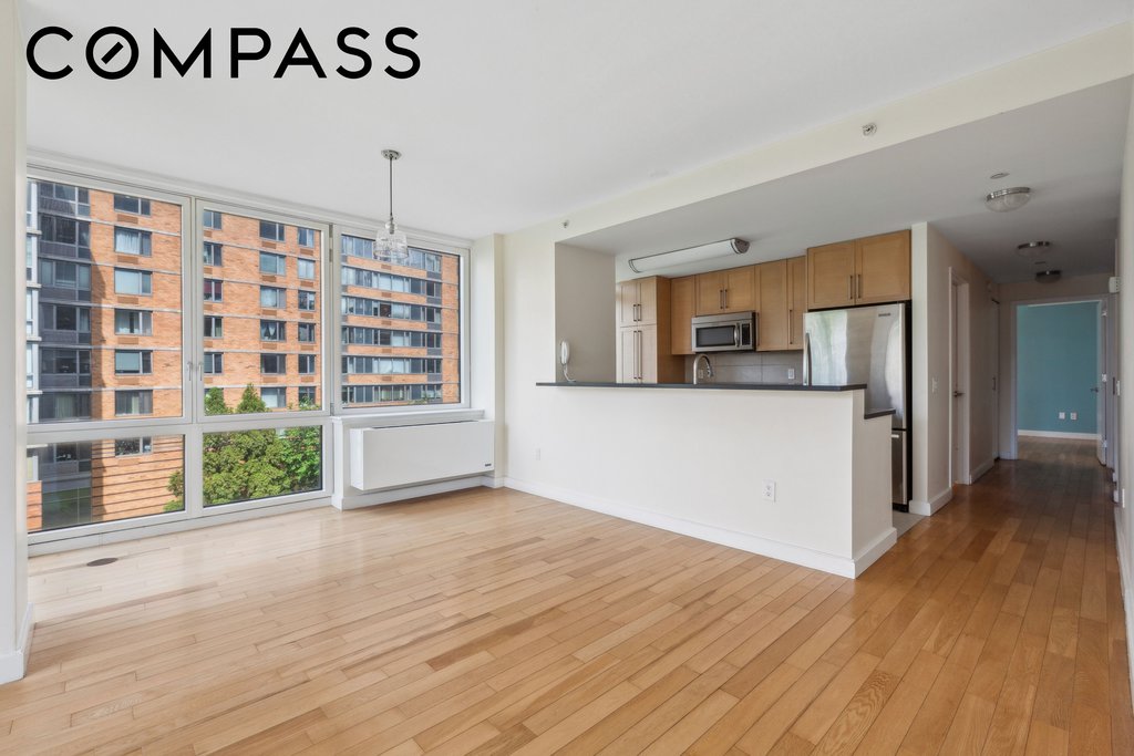 415 Main Street, Unit 4G photo 4