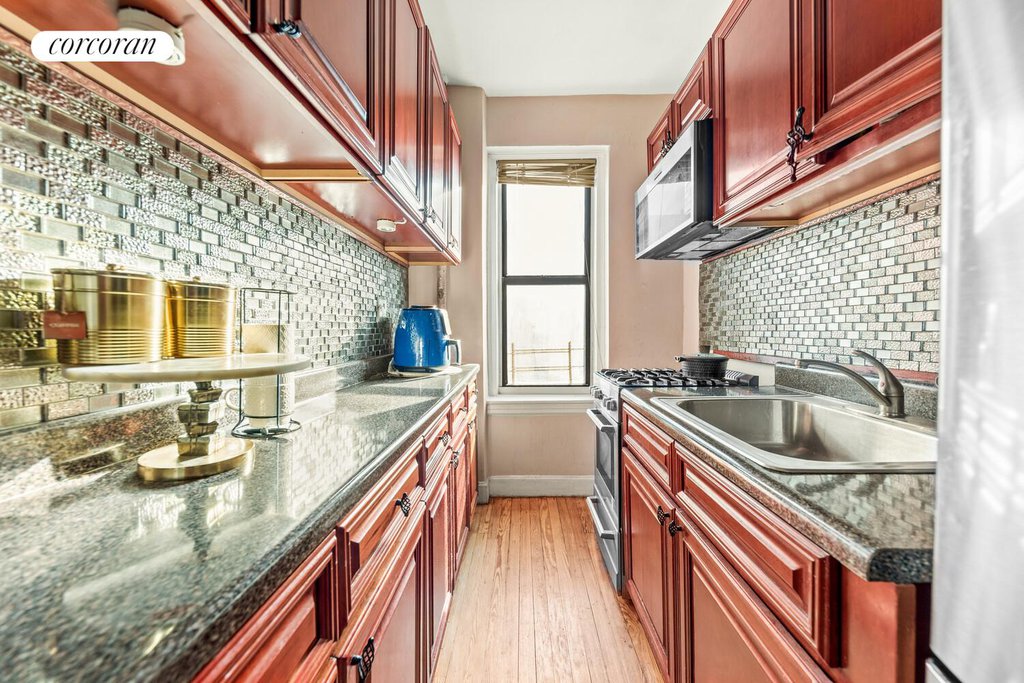 3000 Valentine Avenue, Unit 5G photo 5
