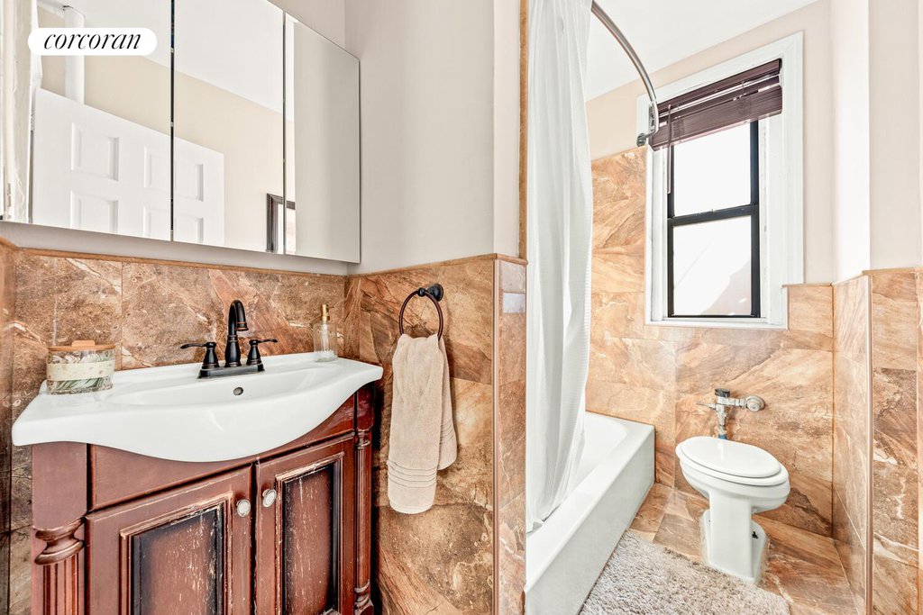 3000 Valentine Avenue, Unit 5G photo 6