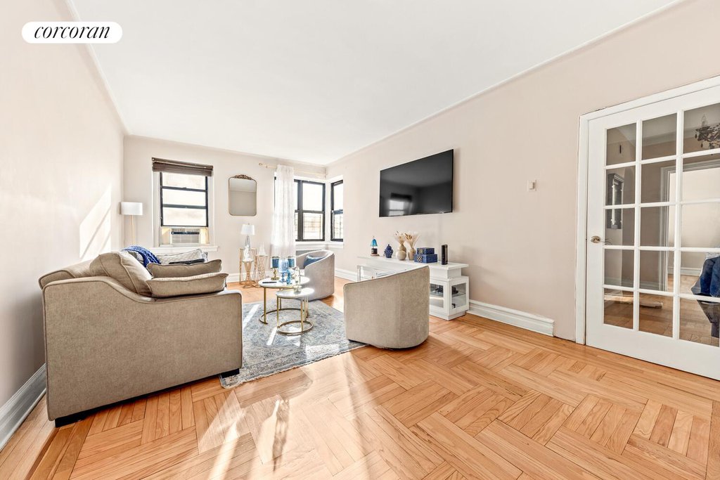 3000 Valentine Avenue, Unit 5G photo 8