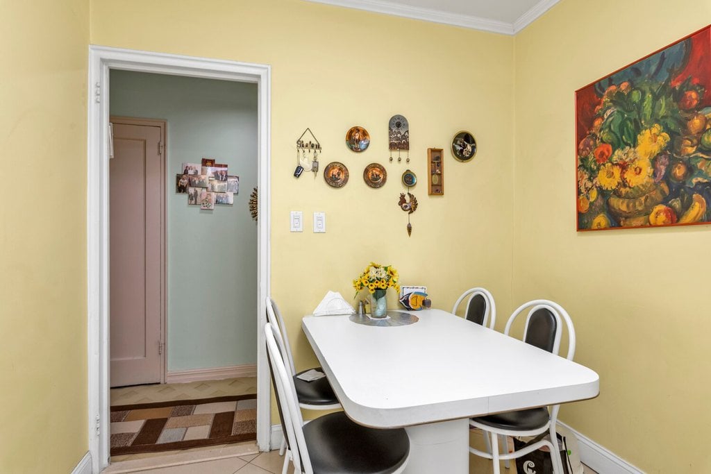 69-10 Yellowstone Boulevard, Unit 210 photo 9