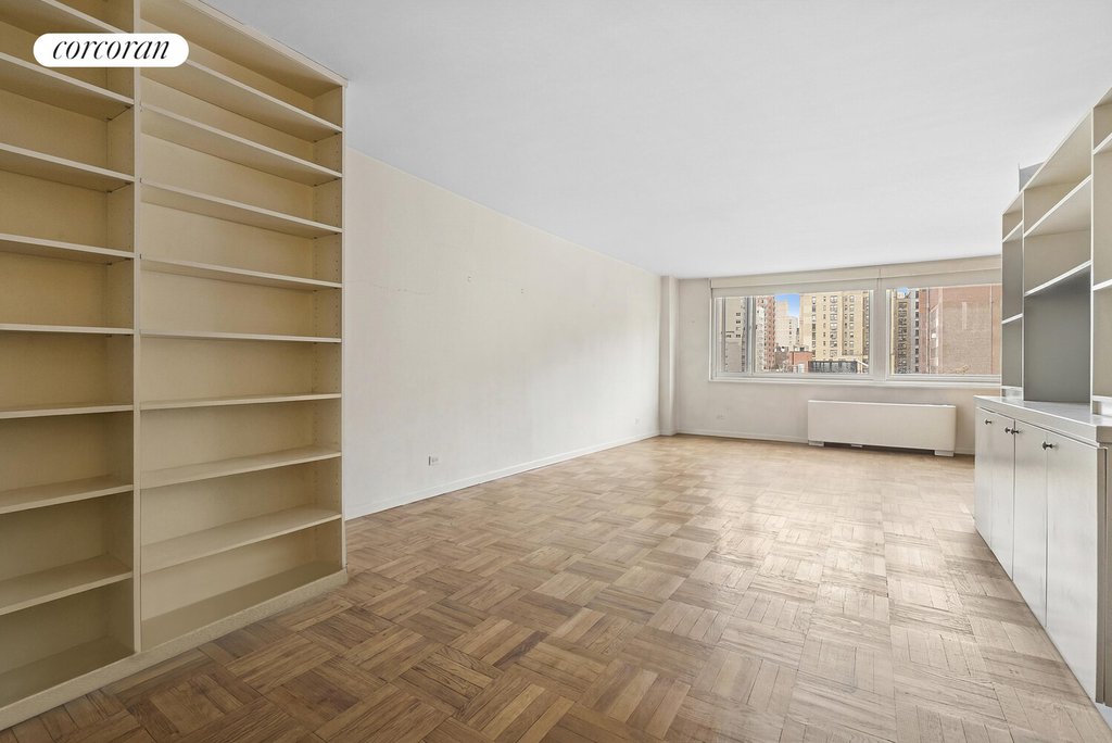 301 East 78th Street, Unit 10E photo 2