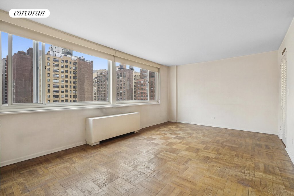 301 East 78th Street, Unit 10E photo 4