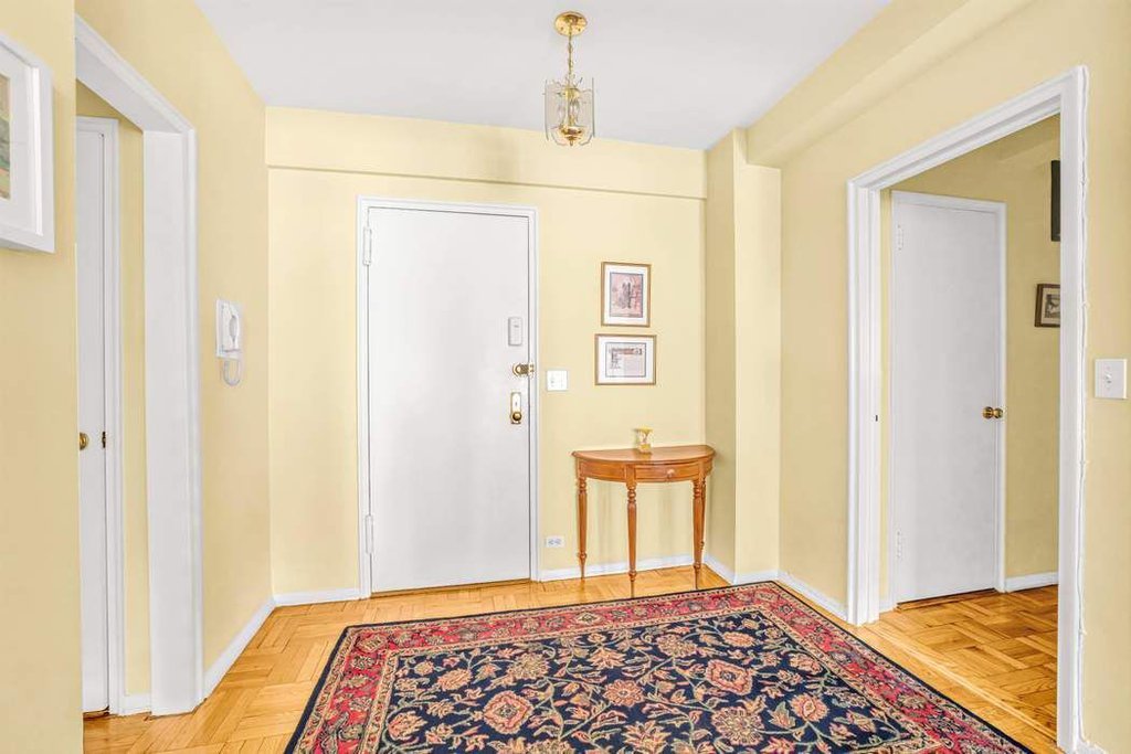 35 Park Avenue, Unit 5J photo 4