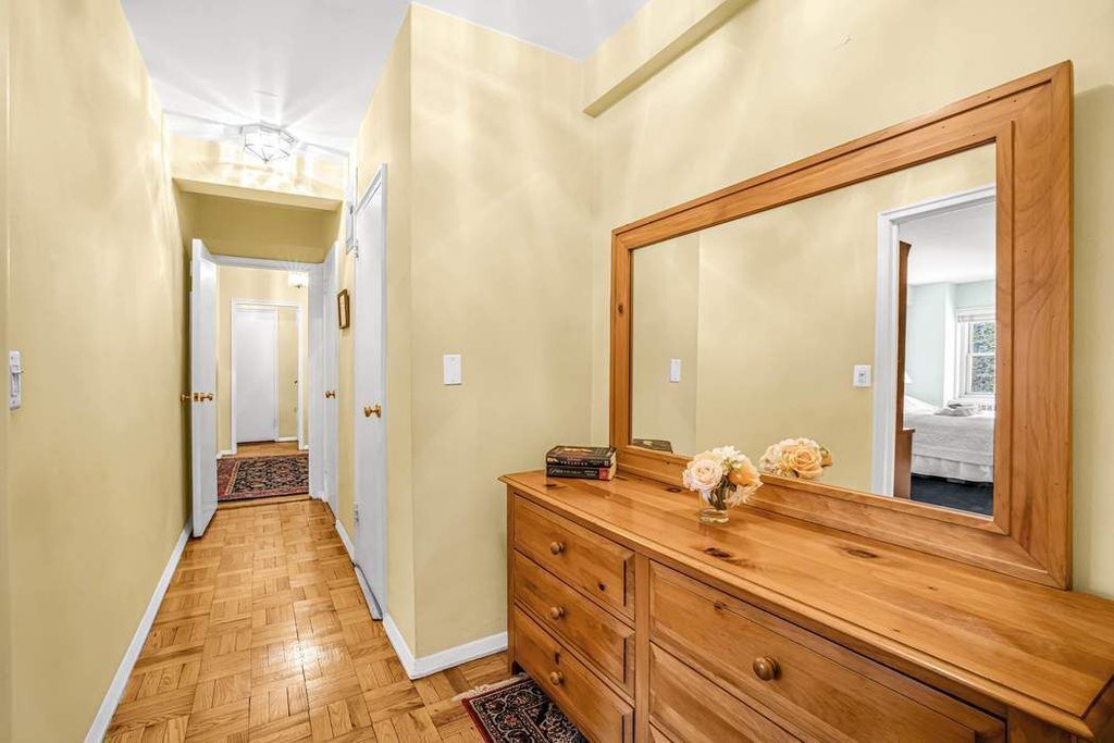 35 Park Avenue, Unit 5J photo 5