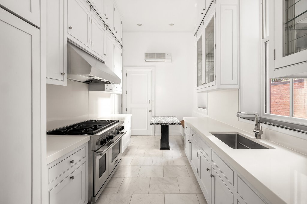 18 East 62nd Street, Unit 2/3 photo 7