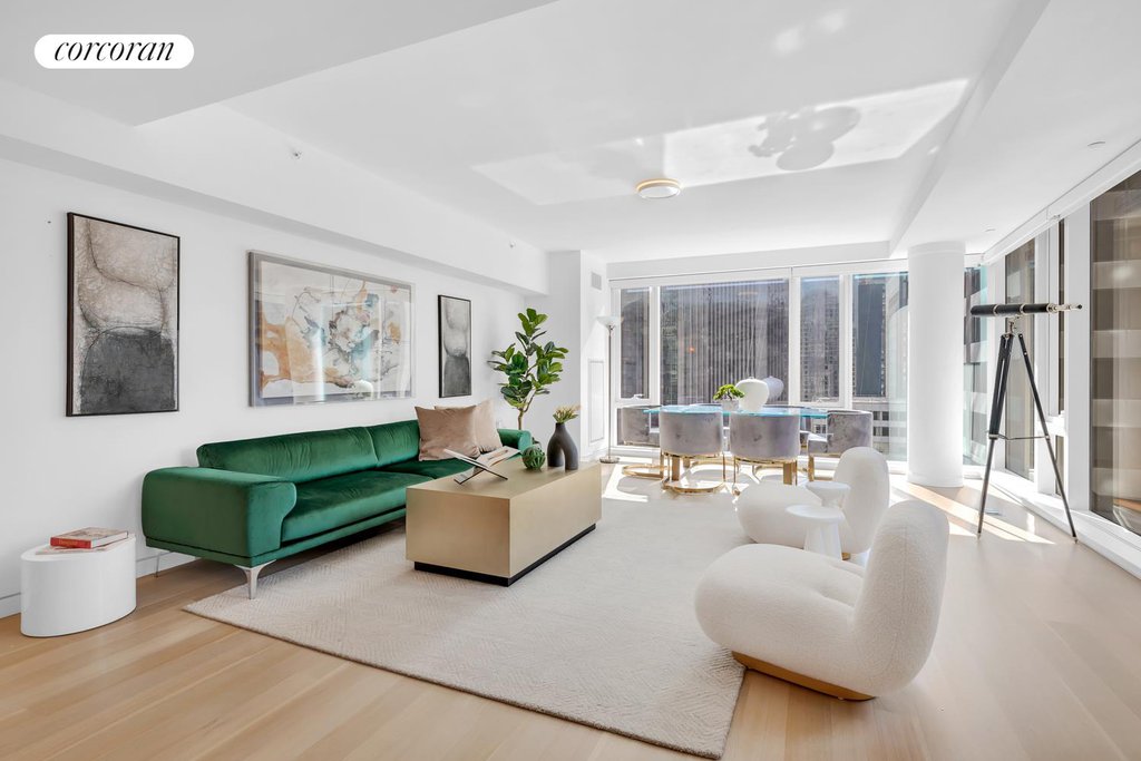 135 West 52nd Street, Unit 27A photo 2