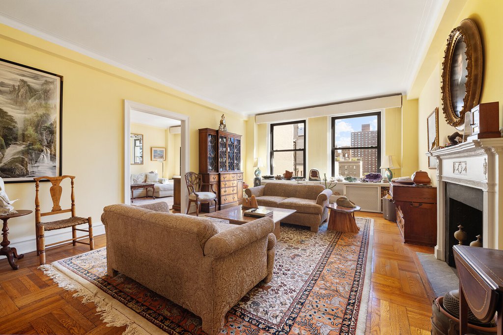1105 Park Avenue, Unit 10D photo 2