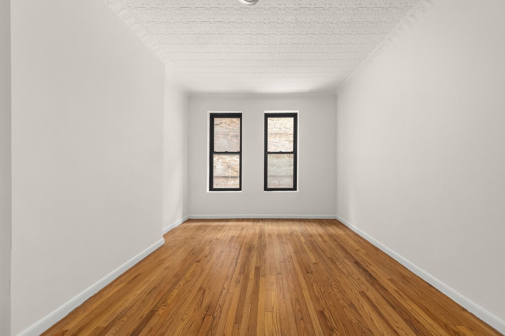 332 East 77th Street, Unit 3 photo 2
