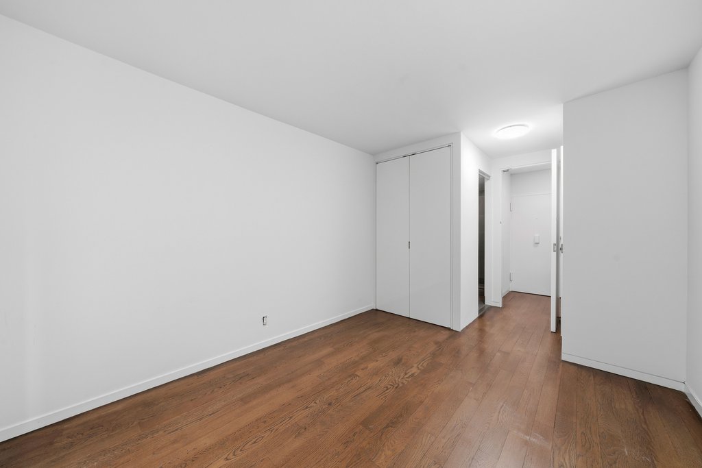 60 Sutton Place South, Unit 7KN photo 14