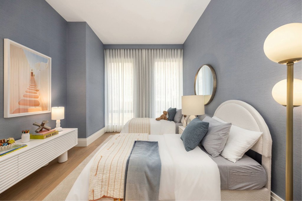 50 West 66th Street, Unit 17B photo 5