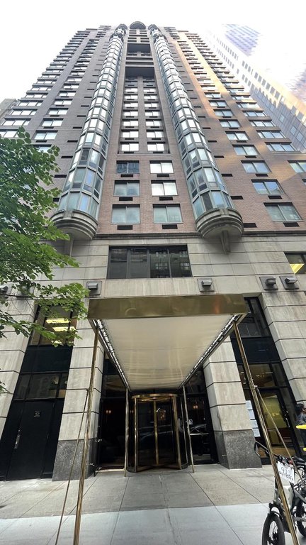 145 East 48th Street, Unit 17F photo 20
