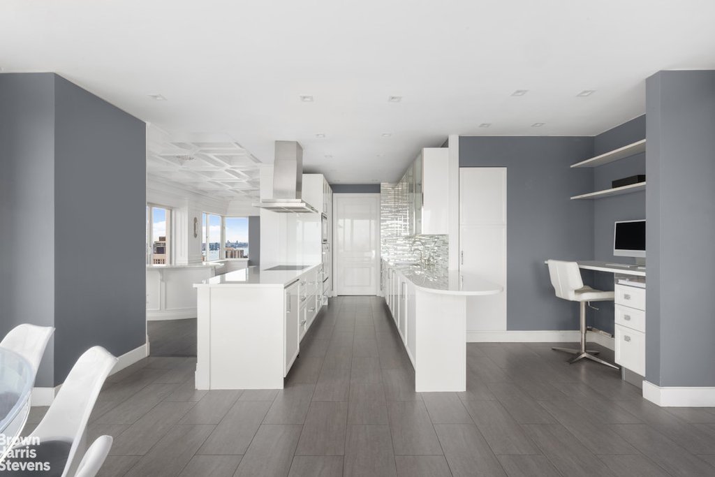 200 East 69th Street, Unit 47 photo 5
