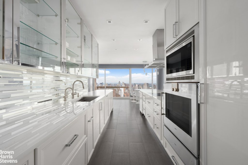 200 East 69th Street, Unit 47 photo 6