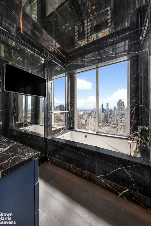 200 East 69th Street, Unit 47 photo 11