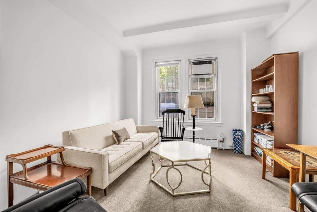 410 East 57th Street, Unit 1A photo 3