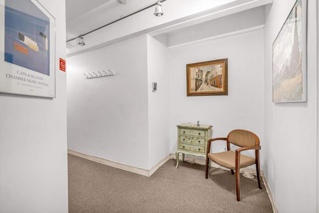 410 East 57th Street, Unit 1A photo 6