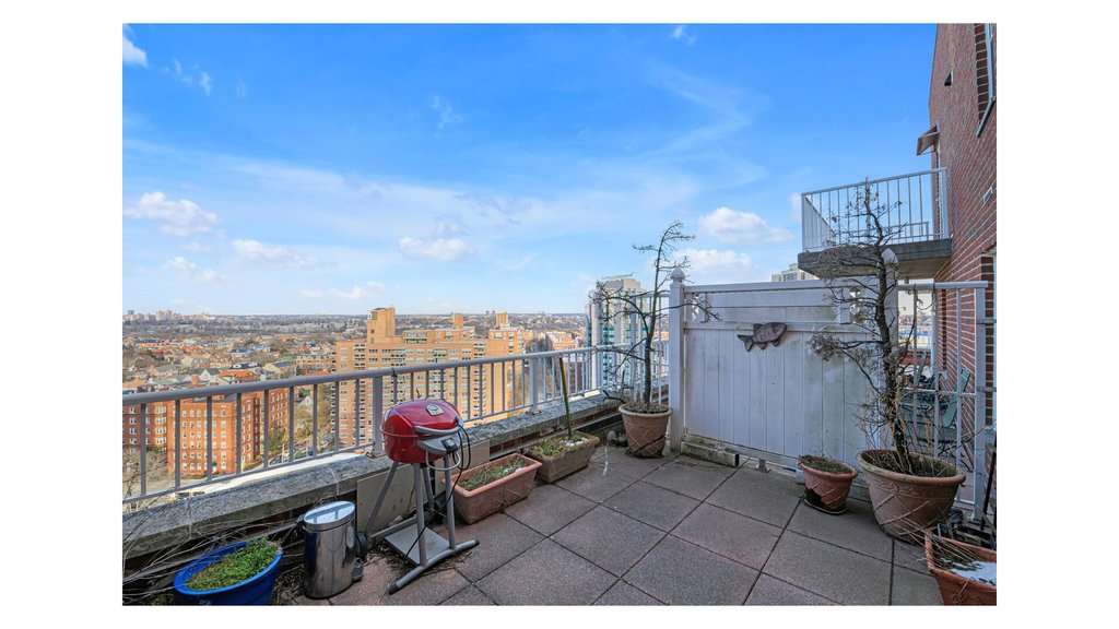 107-40 Queens Boulevard, Unit PH1 photo 6