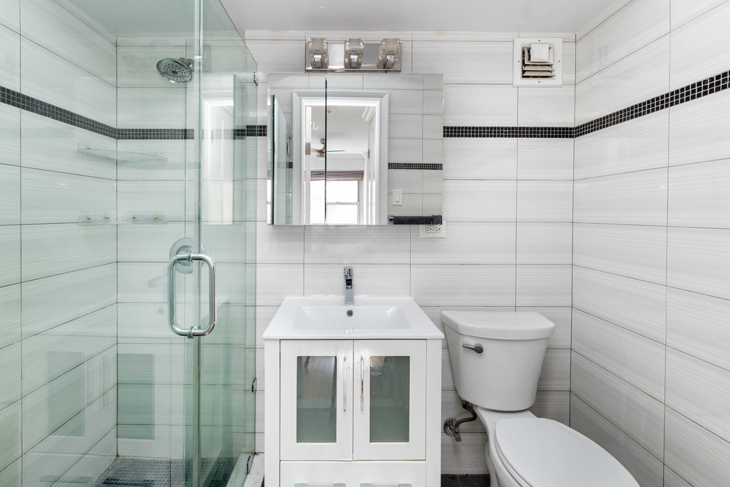 153 East 57th Street, Unit 6G photo 6
