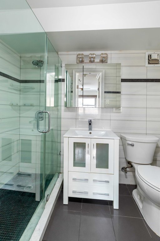 153 East 57th Street, Unit 6G photo 7