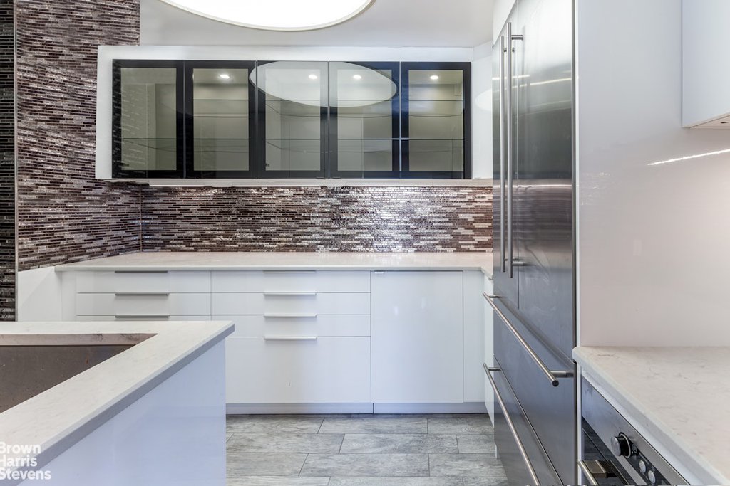 400 East 56th Street, Unit 27H photo 8